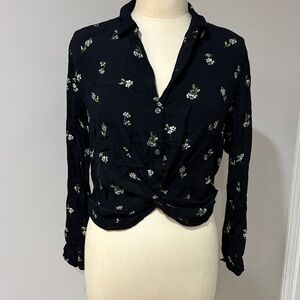 Abercrombie & Fitch Black Floral Button Down Shirt